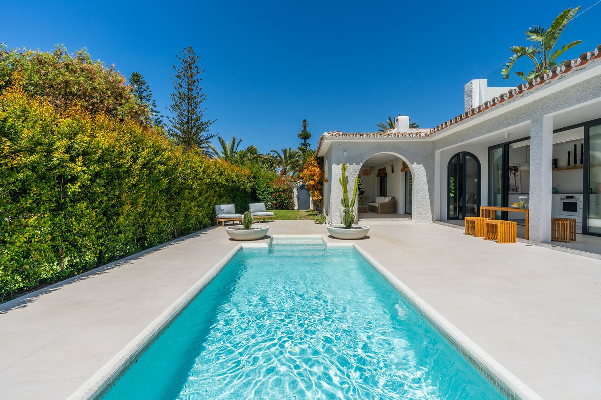 Huis te koop in Marbesa | 3 slaapkamers H5057230