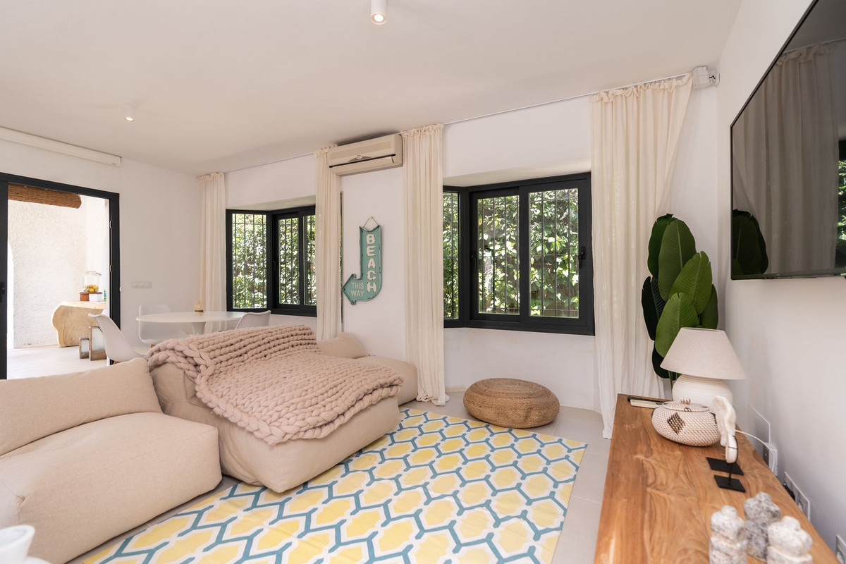 Huis te koop in Marbesa | 3 slaapkamers H5057230
