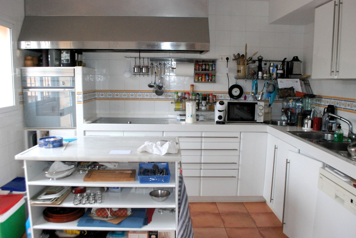 Huis te koop in Marbesa | 5 slaapkamers H5075311