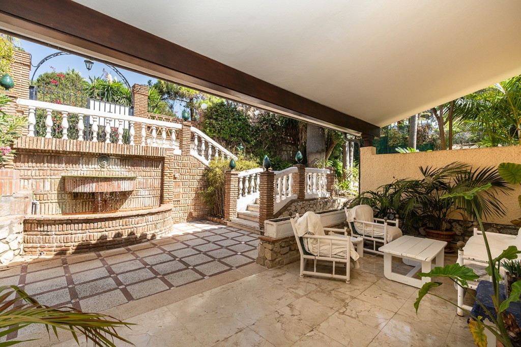 Detached Villa for sale in Marbesa | 6 bedrooms H5111866
