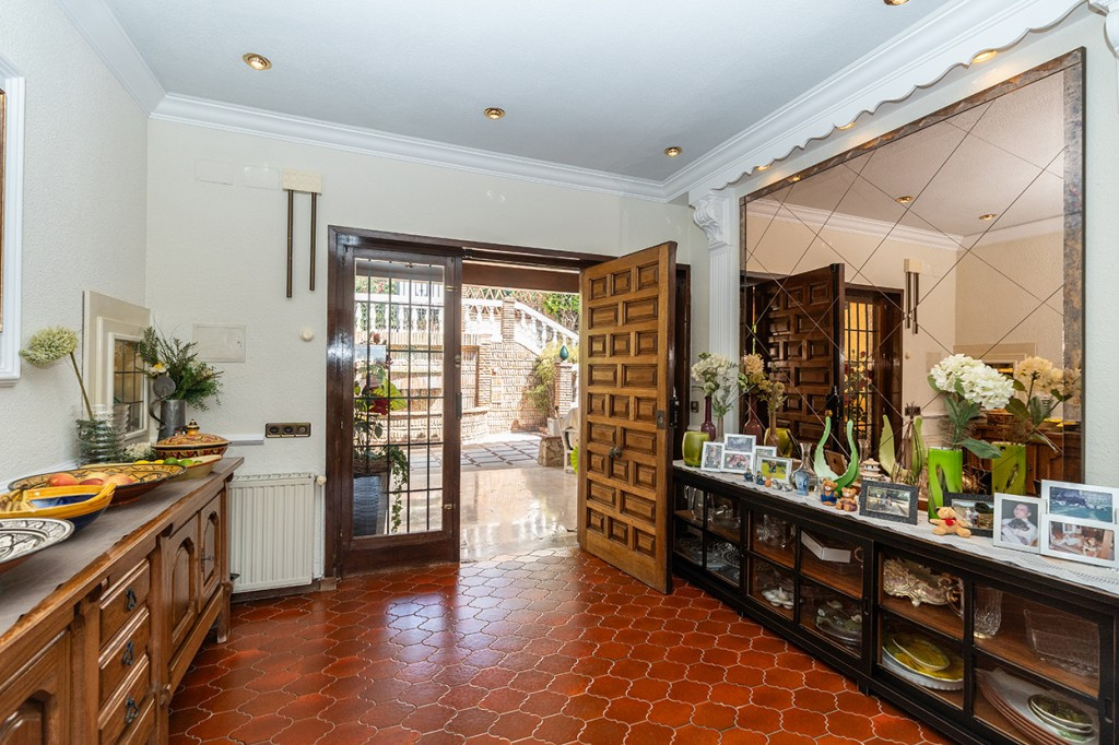 Detached Villa for sale in Marbesa | 6 bedrooms H5111866