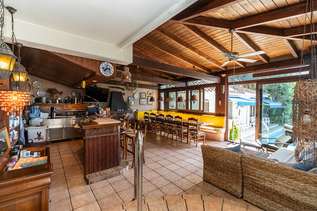 Detached Villa for sale in Marbesa | 6 bedrooms H5111866