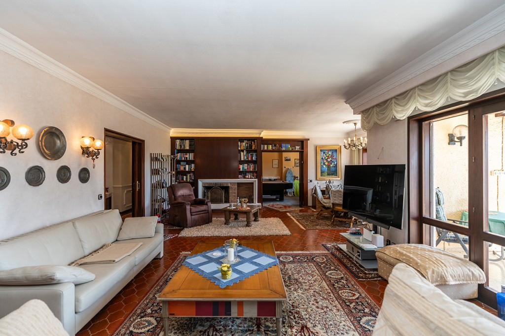 Detached Villa for sale in Marbesa | 6 bedrooms H5111866