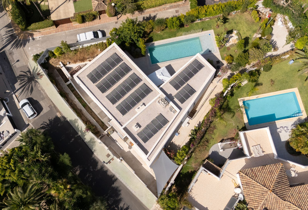 Huis te koop in Marbesa | 6 slaapkamers H5123764