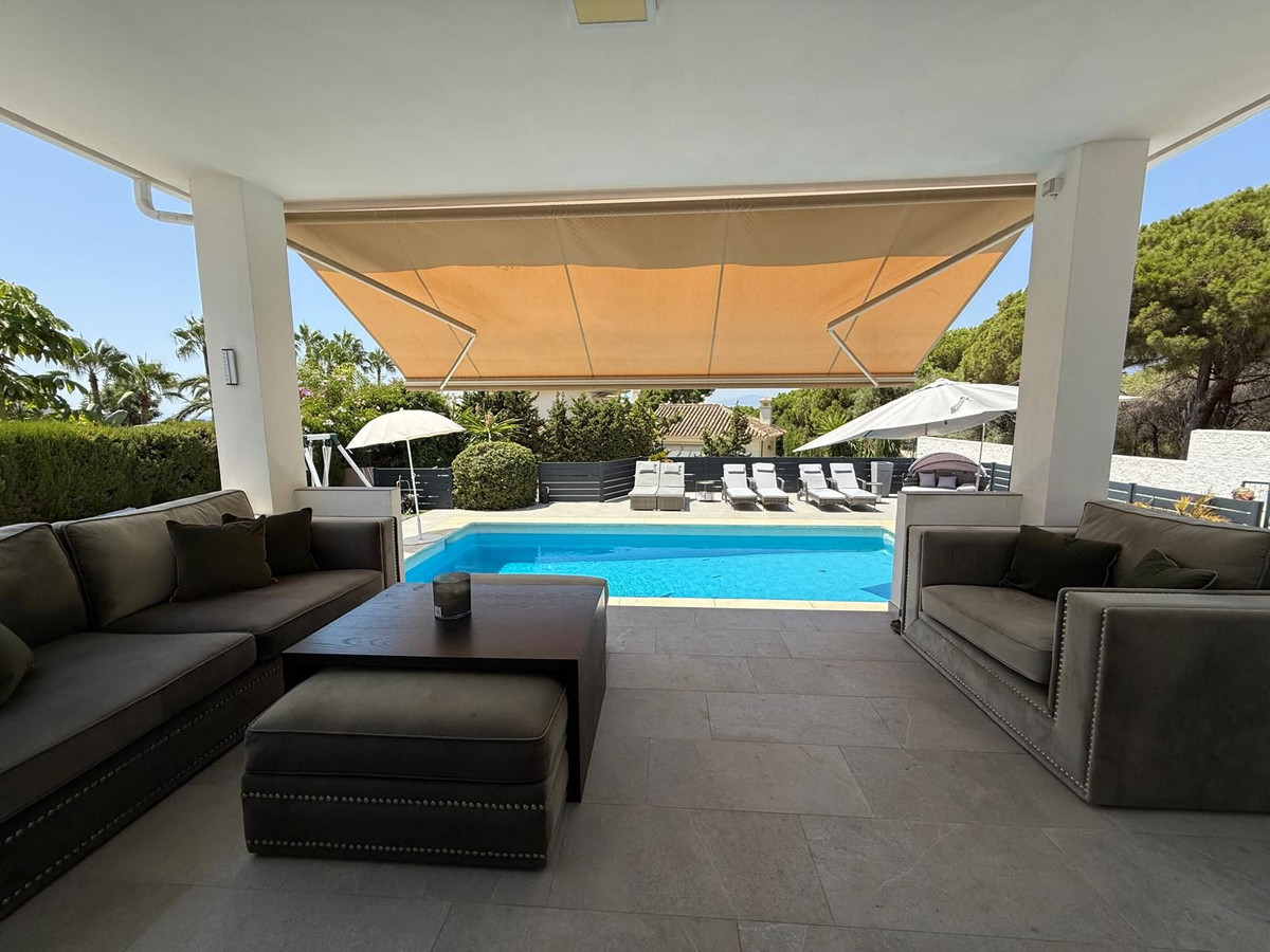 Huis te koop in Marbesa | 4 slaapkamers H5137579