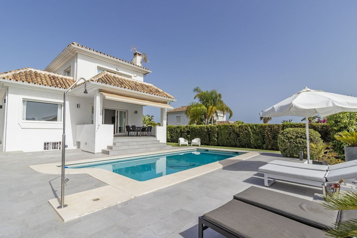 Huis te koop in Marbesa | 4 slaapkamers H5137579