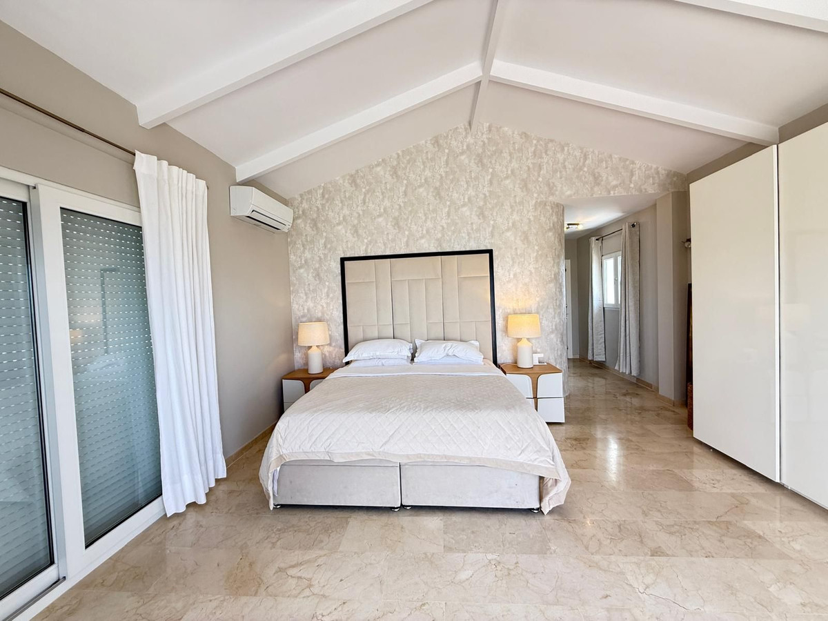 Huis te koop in Marbesa | 4 slaapkamers H5137579