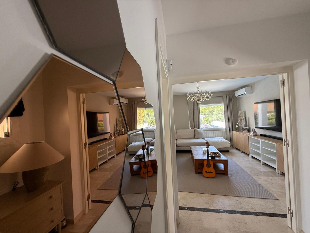 Huis te koop in Marbesa | 4 slaapkamers H5137579