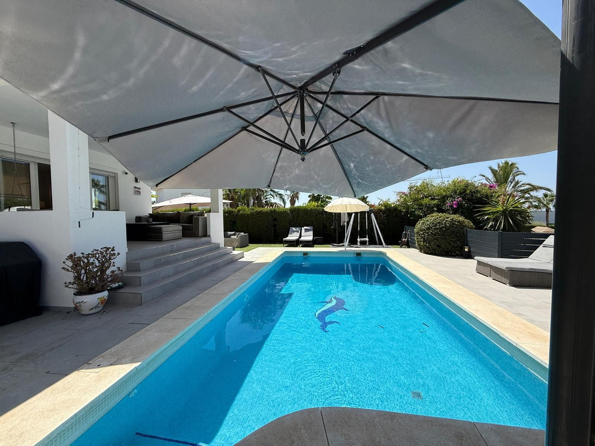 Huis te koop in Marbesa | 4 slaapkamers H5137579