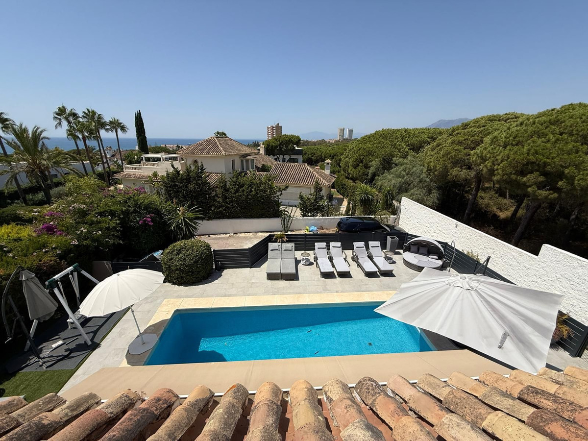 Huis te koop in Marbesa | 4 slaapkamers H5137579