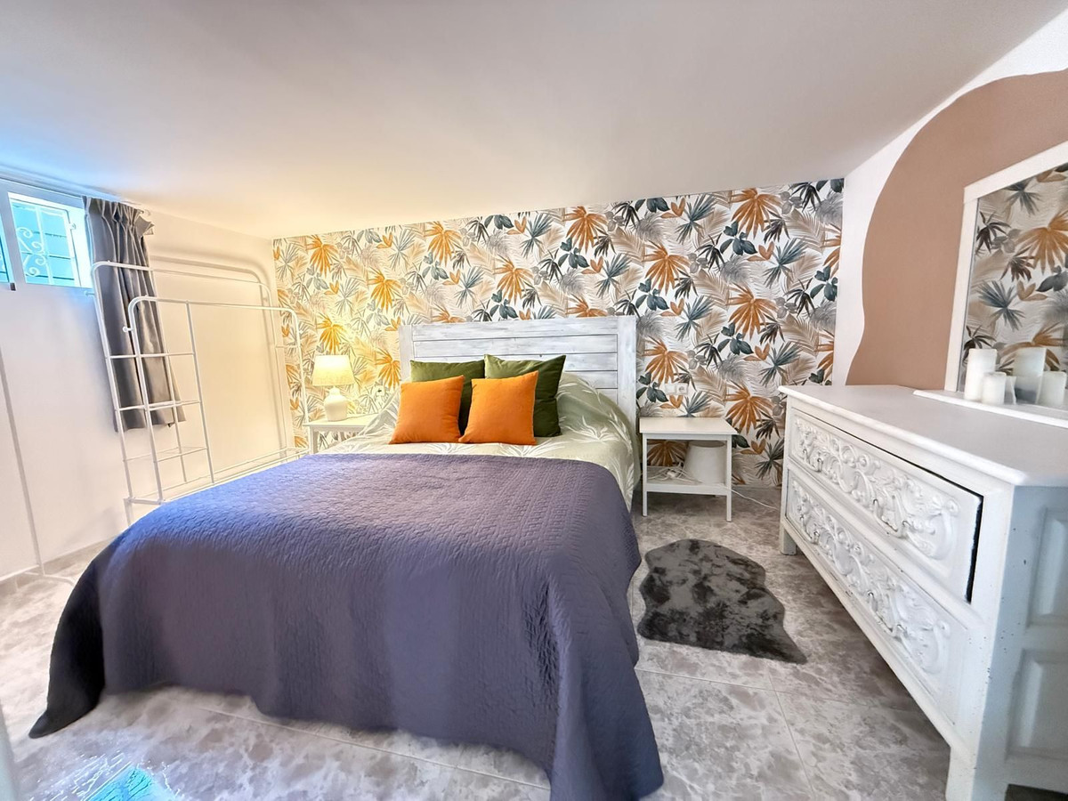 Huis te koop in Marbesa | 4 slaapkamers H5137579