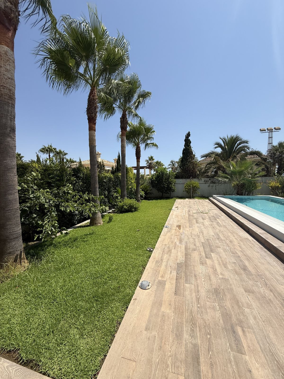 Huis te koop in Marbesa | 5 slaapkamers H5148190