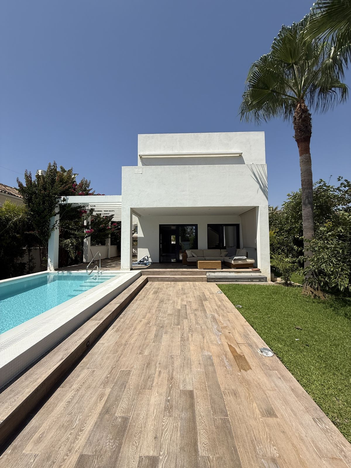 Huis te koop in Marbesa | 5 slaapkamers H5148190