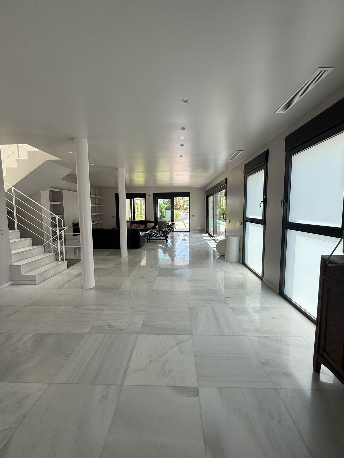 Huis te koop in Marbesa | 5 slaapkamers H5148190