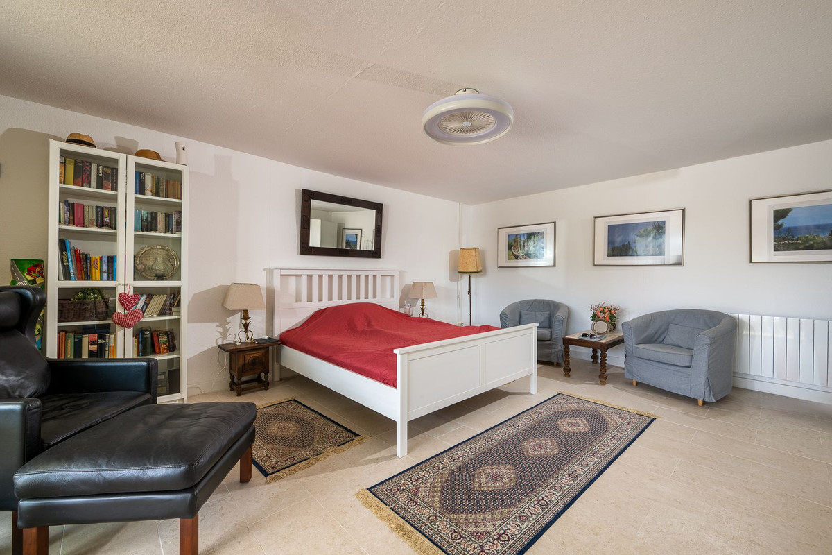 Property main view 52