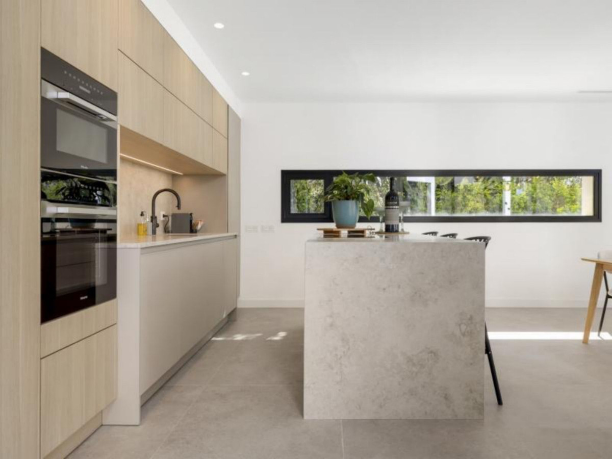 Huis te koop in Marbesa | 5 slaapkamers H5186248