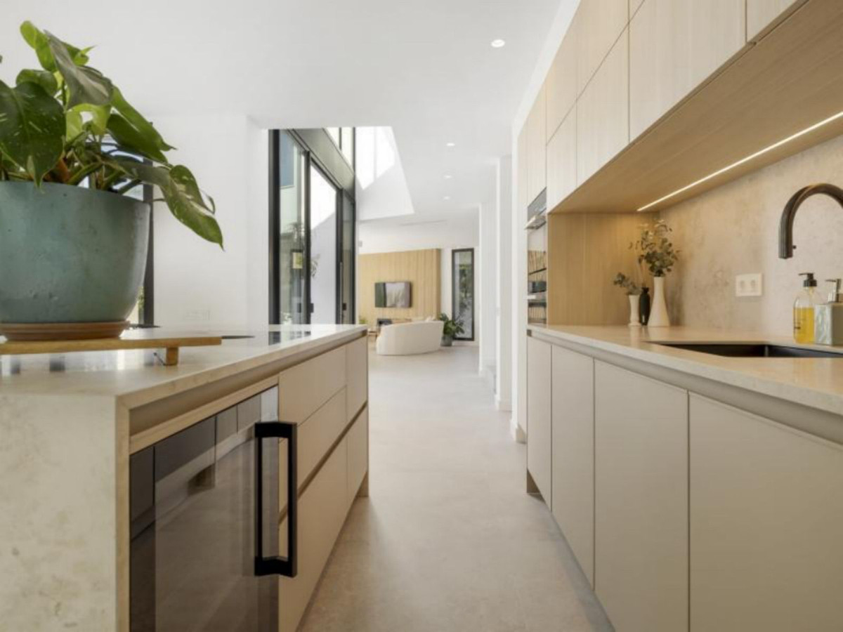 Huis te koop in Marbesa | 5 slaapkamers H5186248