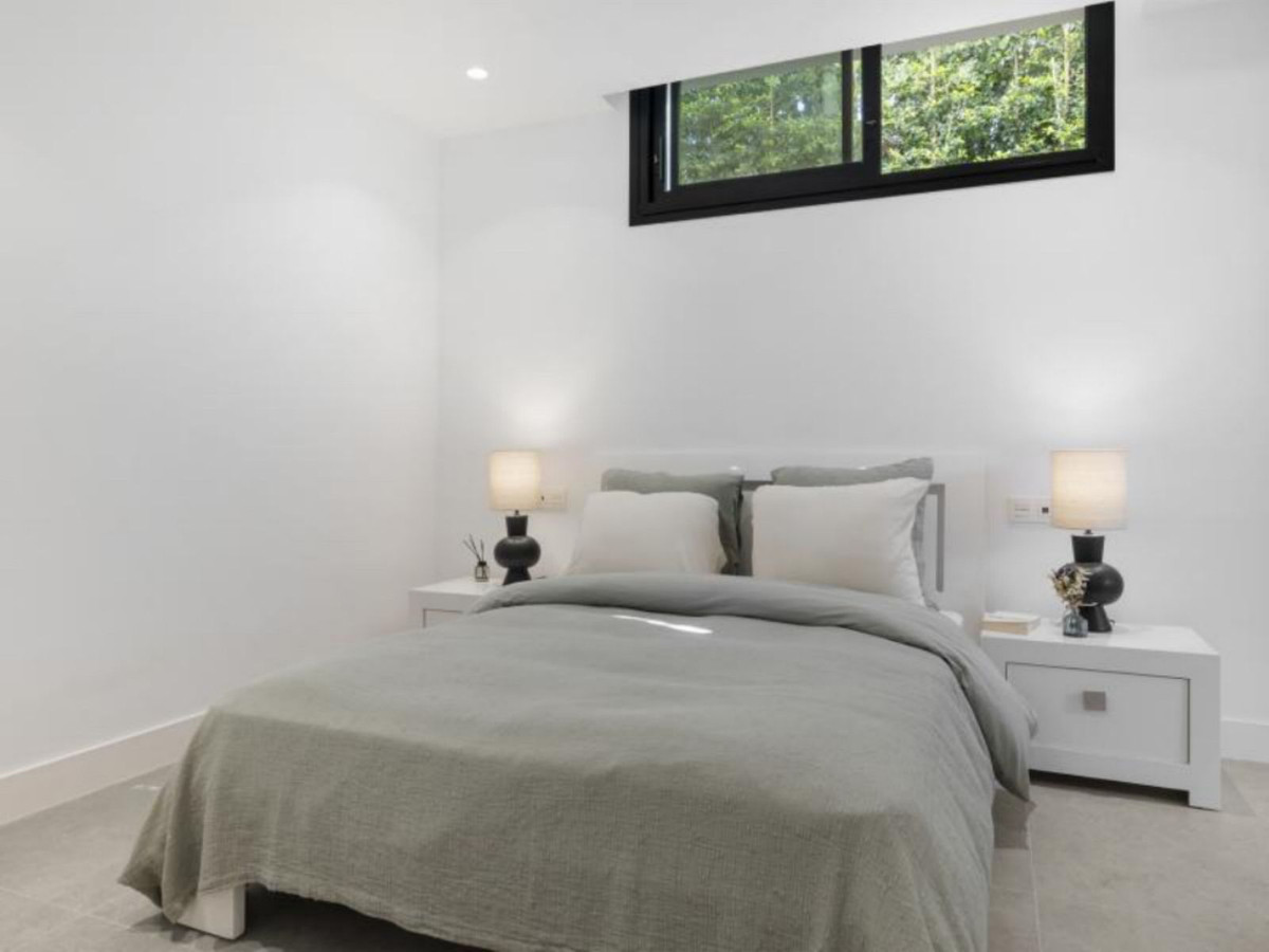 Huis te koop in Marbesa | 5 slaapkamers H5186248