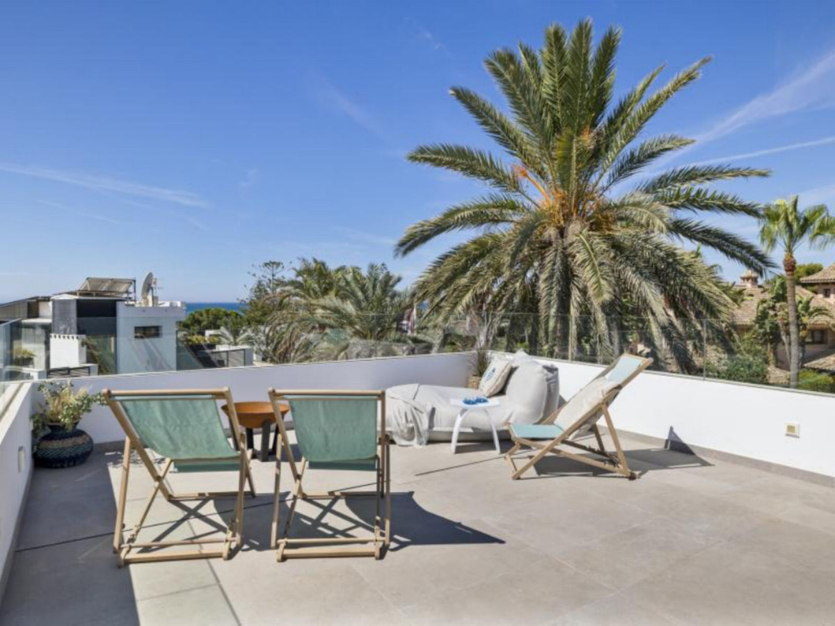 Huis te koop in Marbesa | 5 slaapkamers H5186248