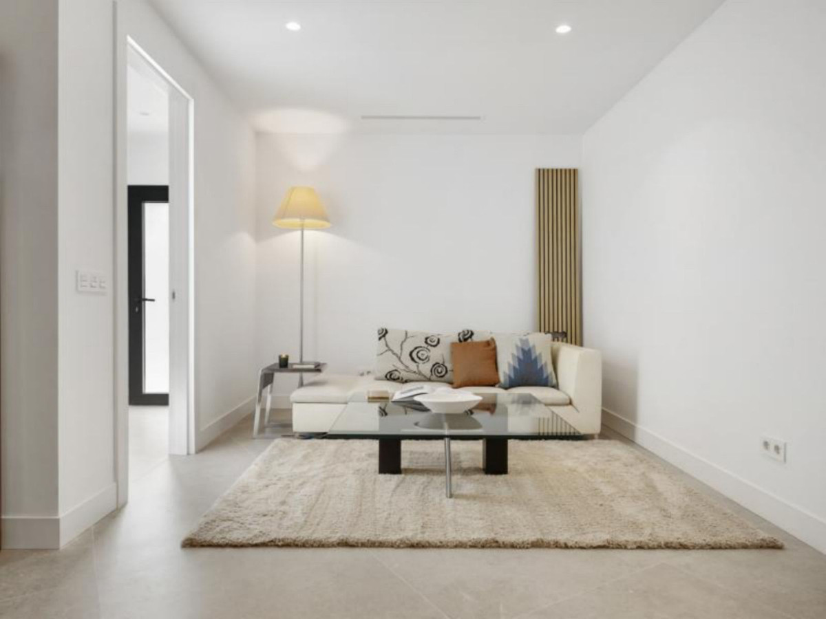 Huis te koop in Marbesa | 5 slaapkamers H5186248