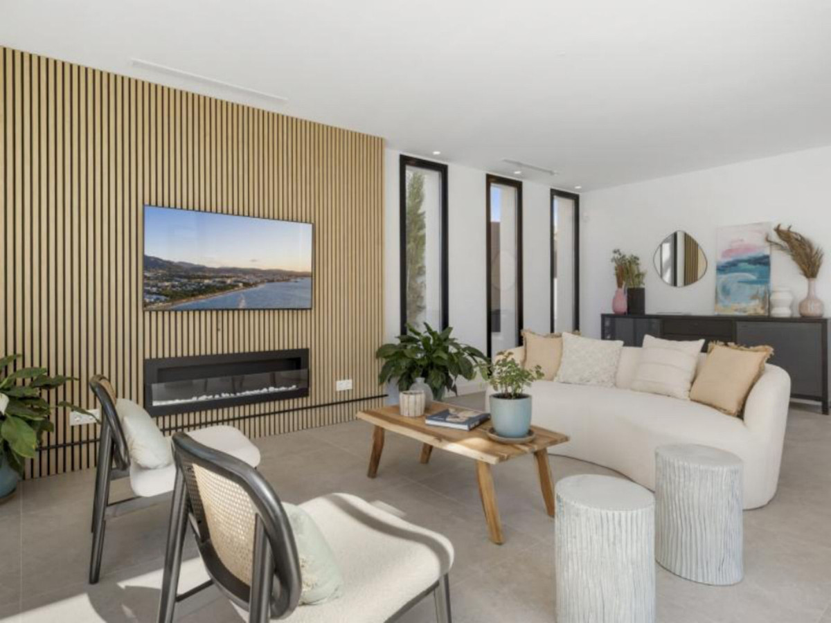 Huis te koop in Marbesa | 5 slaapkamers H5186248