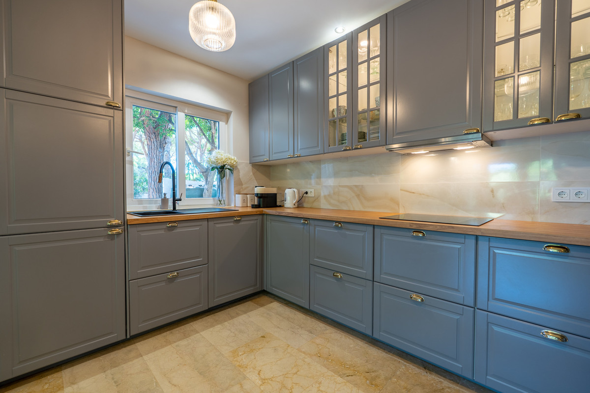 Huis te koop in Marbesa | 4 slaapkamers H5197222