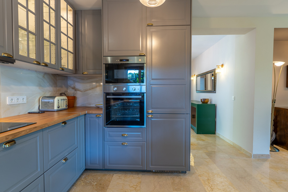 Huis te koop in Marbesa | 4 slaapkamers H5197222