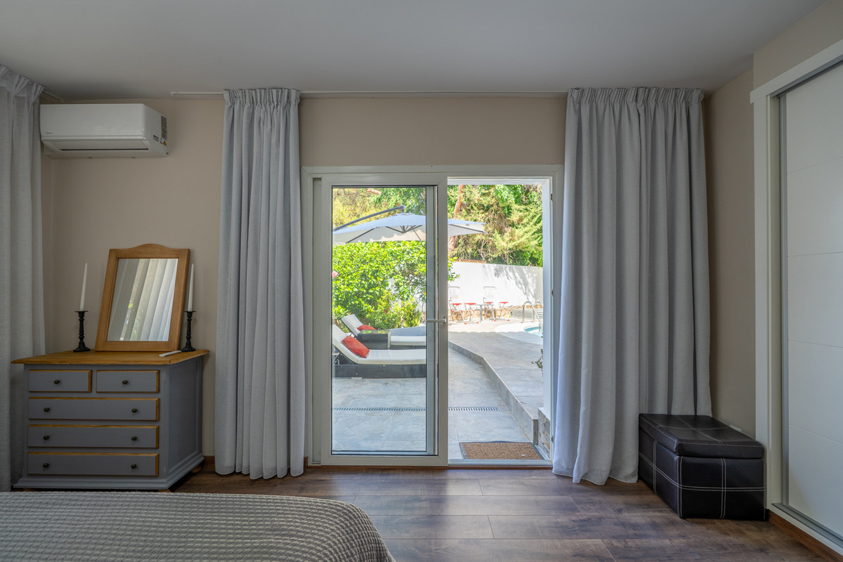 Huis te koop in Marbesa | 4 slaapkamers H5197222