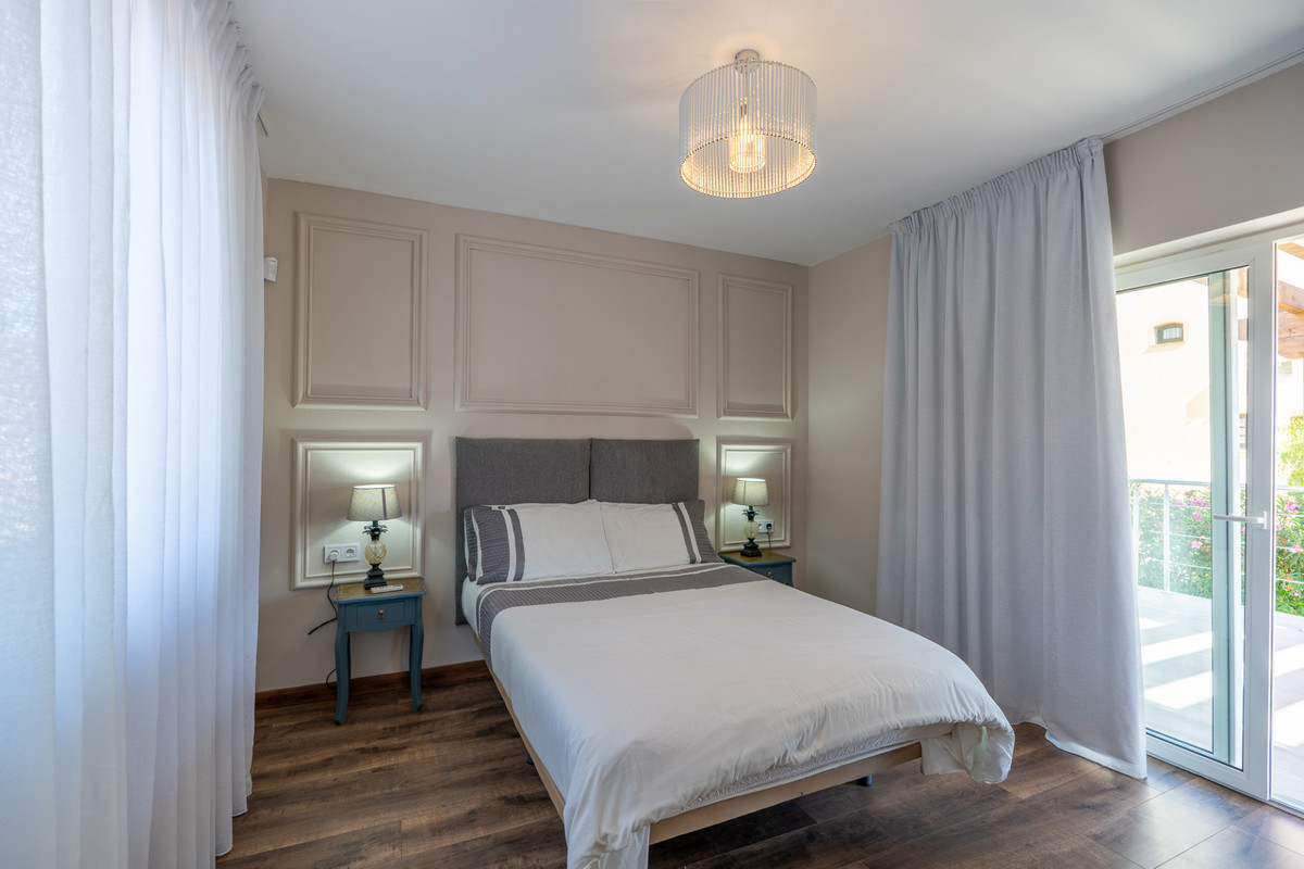 Huis te koop in Marbesa | 4 slaapkamers H5197222
