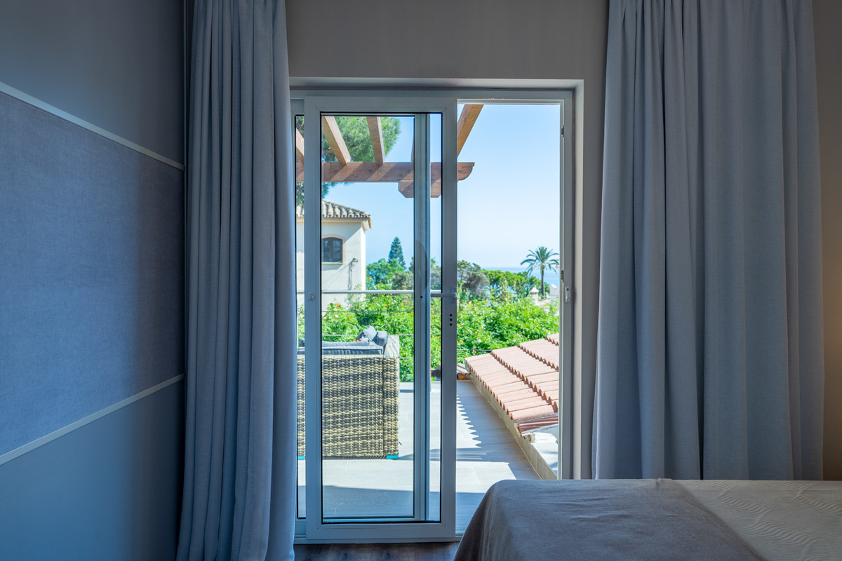 Huis te koop in Marbesa | 4 slaapkamers H5197222