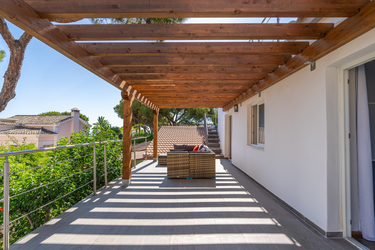 Huis te koop in Marbesa | 4 slaapkamers H5197222