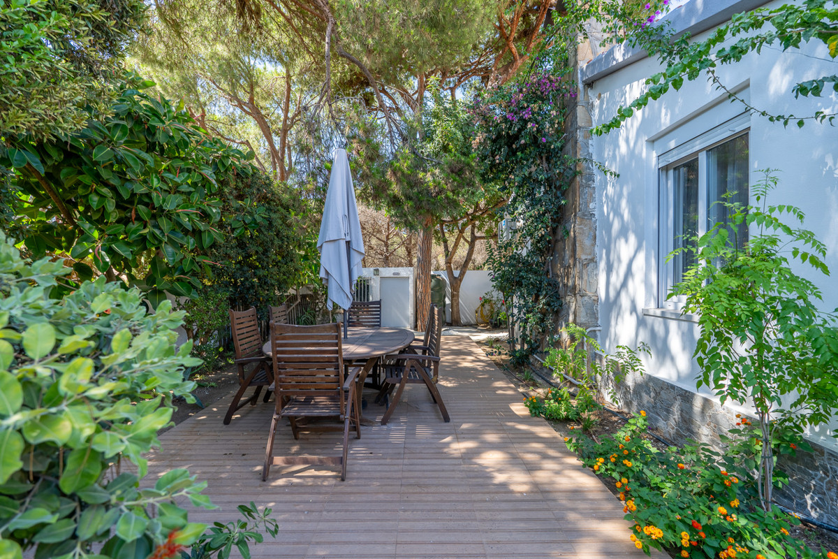 Huis te koop in Marbesa | 4 slaapkamers H5197222