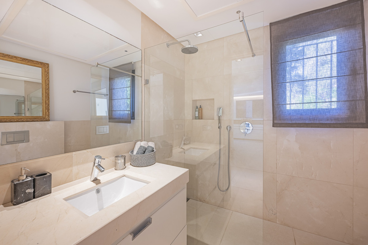 Huis te koop in Marbesa | 3 slaapkamers H5230699