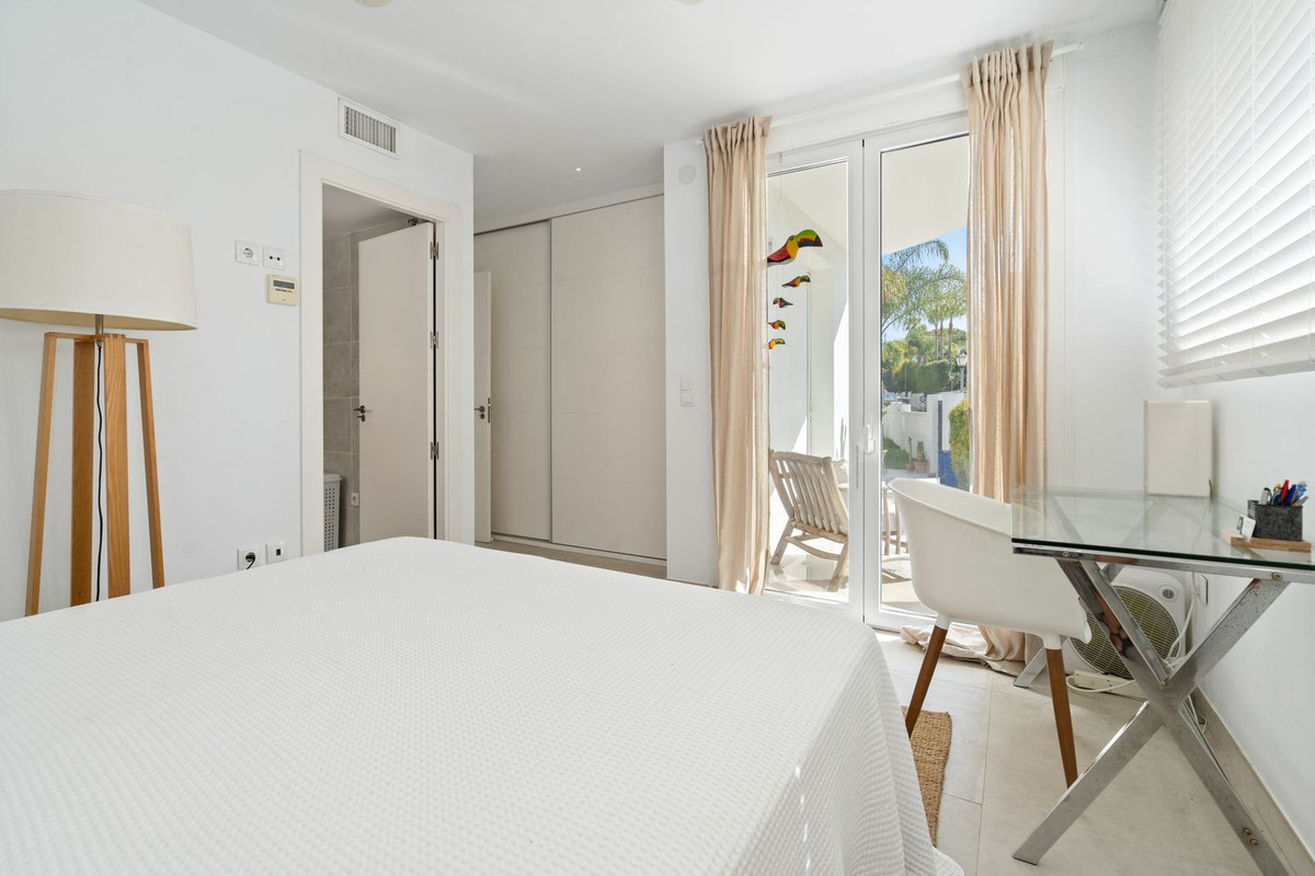 Huis te koop in Marbesa | 3 slaapkamers H5237476