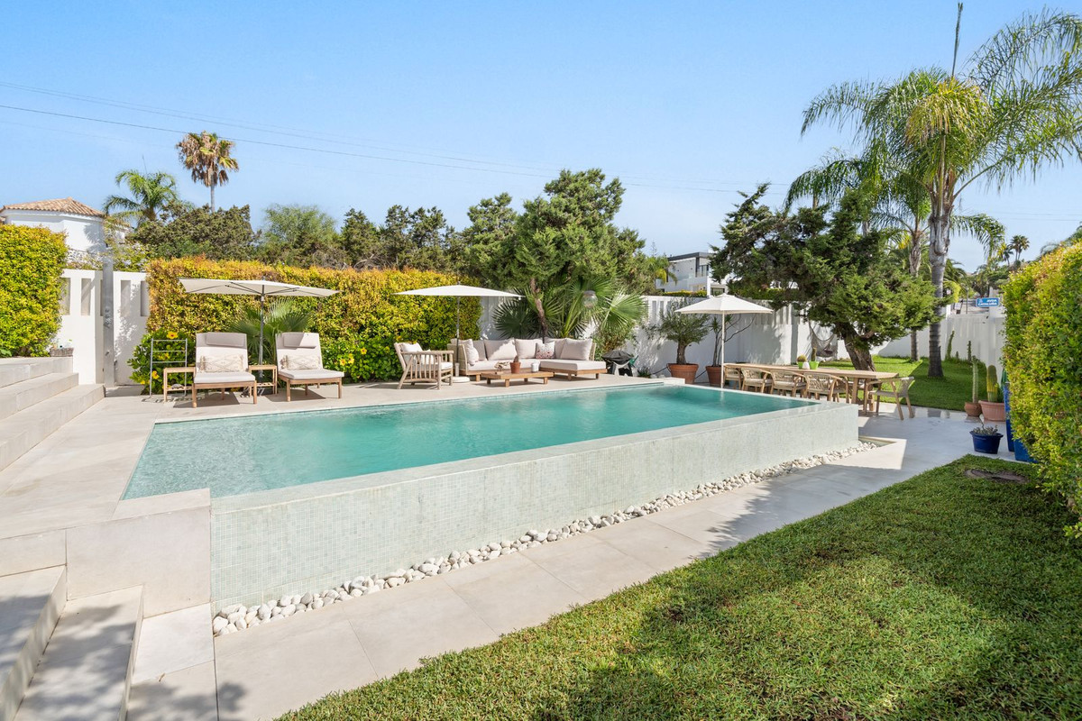 Huis te koop in Marbesa | 3 slaapkamers H5237476