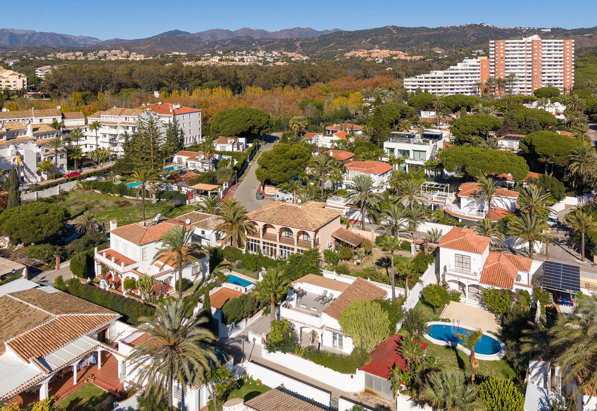 Huis te koop in Marbesa | 2 slaapkamers H5241862