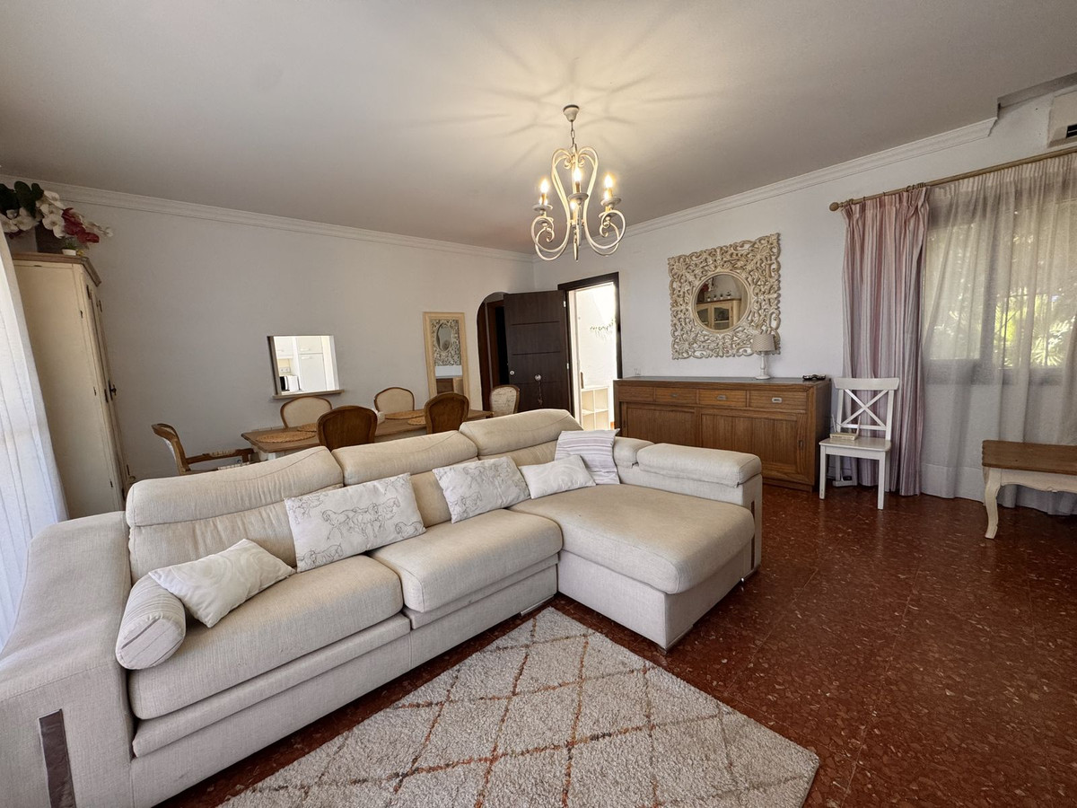 Huis te koop in Marbesa | 3 slaapkamers H5286145