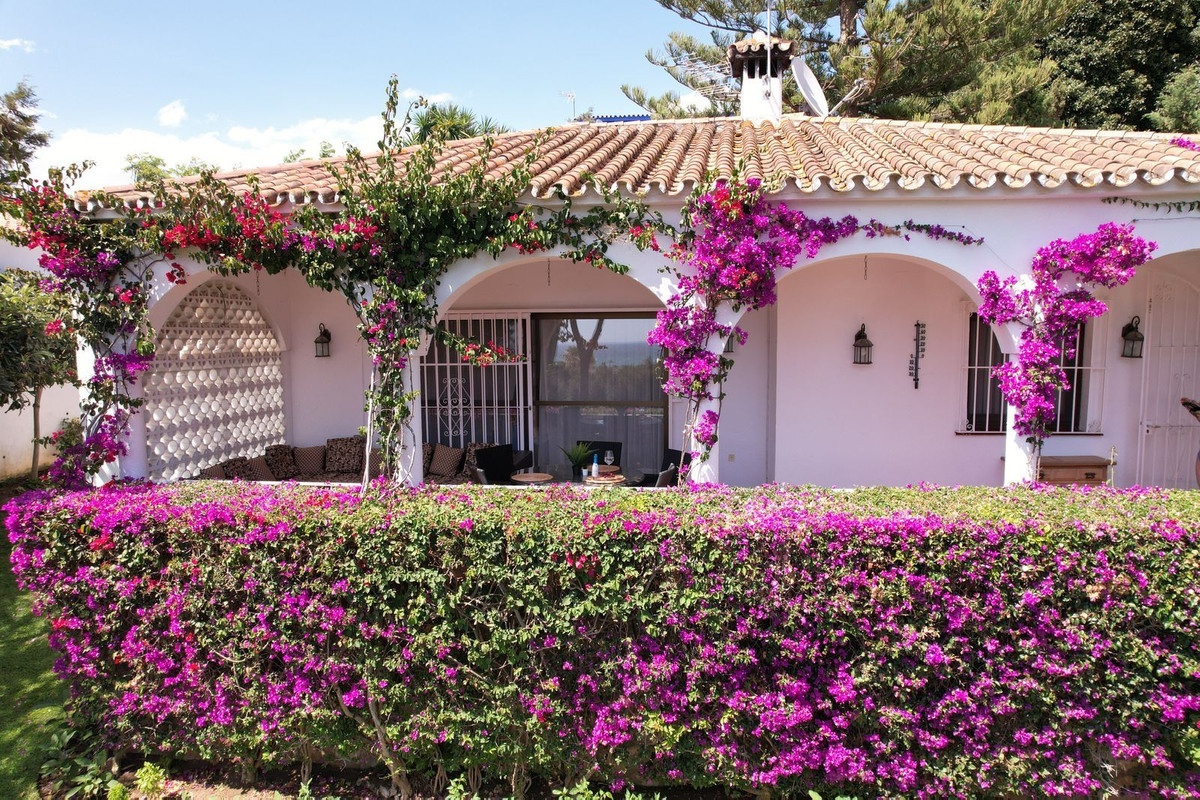 Huis te koop in Marbesa | 3 slaapkamers H5286145