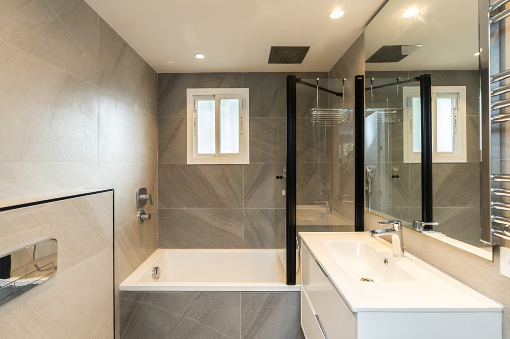 Huis te koop in Marbesa | 4 slaapkamers H5297731