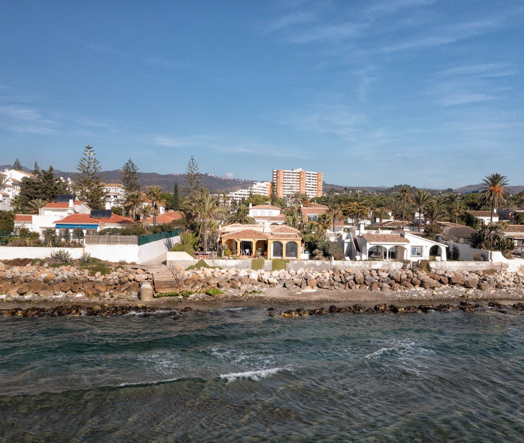 Huis te koop in Marbesa | 4 slaapkamers H5297731