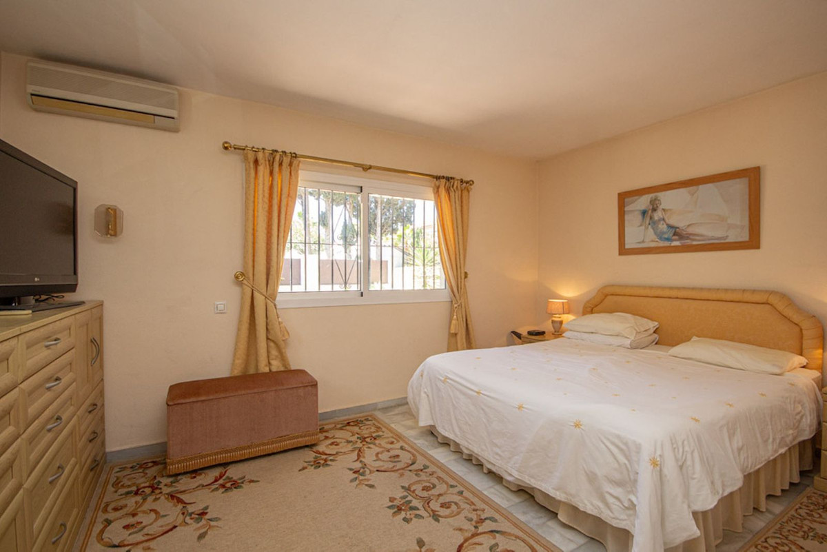 Huis te koop in Marbesa | 3 slaapkamers H5346010