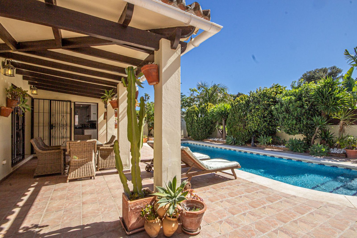 Huis te koop in Marbesa | 3 slaapkamers H5346010