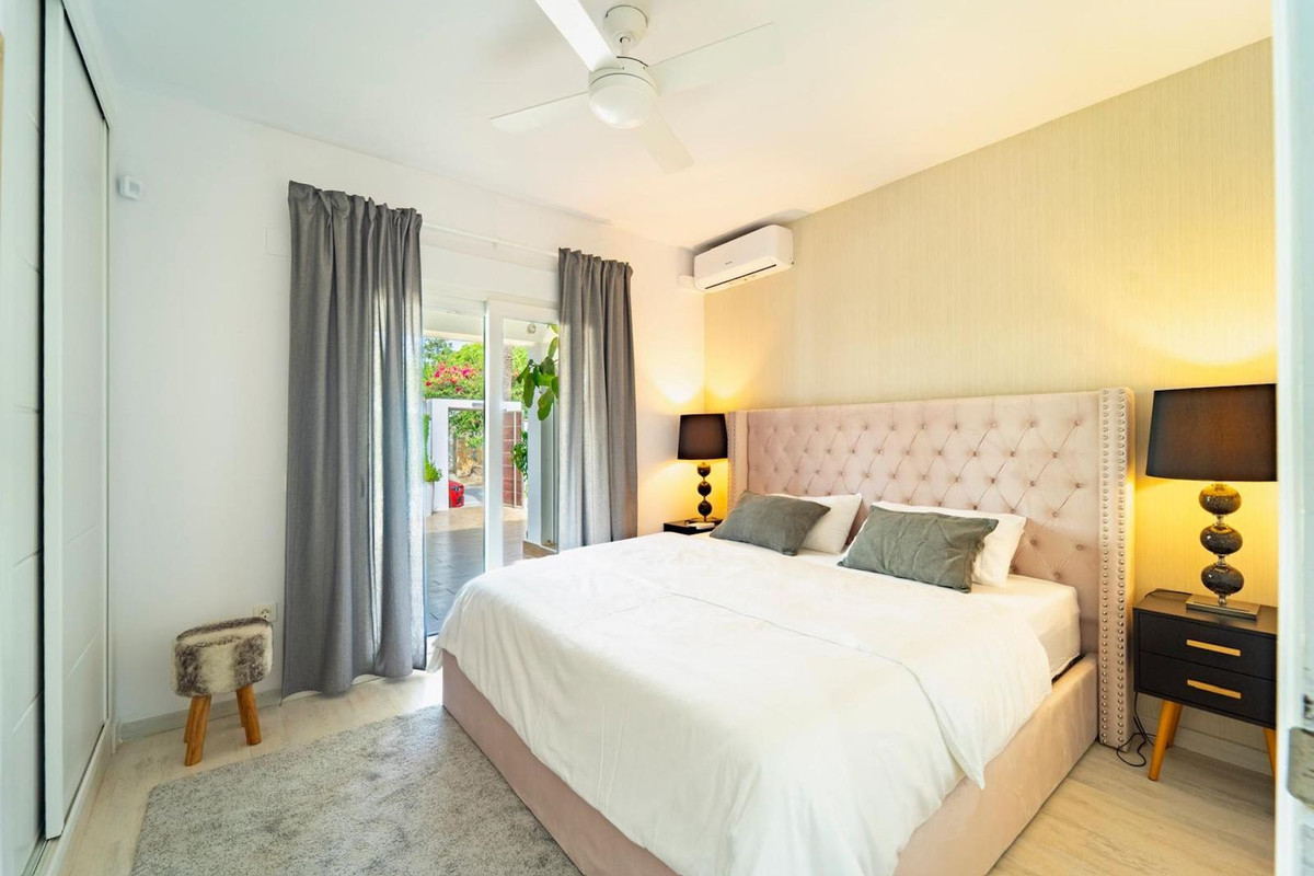 Huis te koop in Marbesa | 4 slaapkamers H5350501