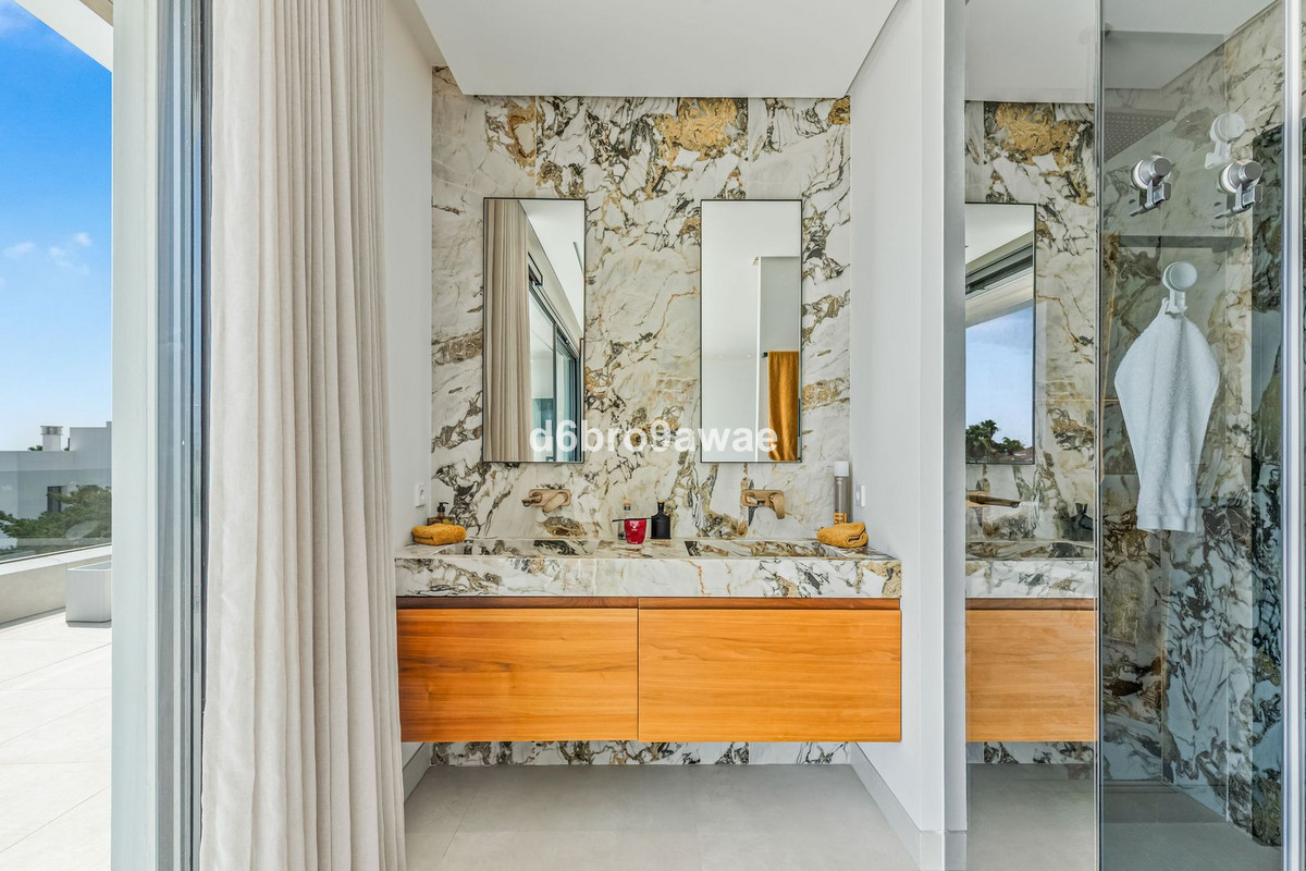 Property main view 38
