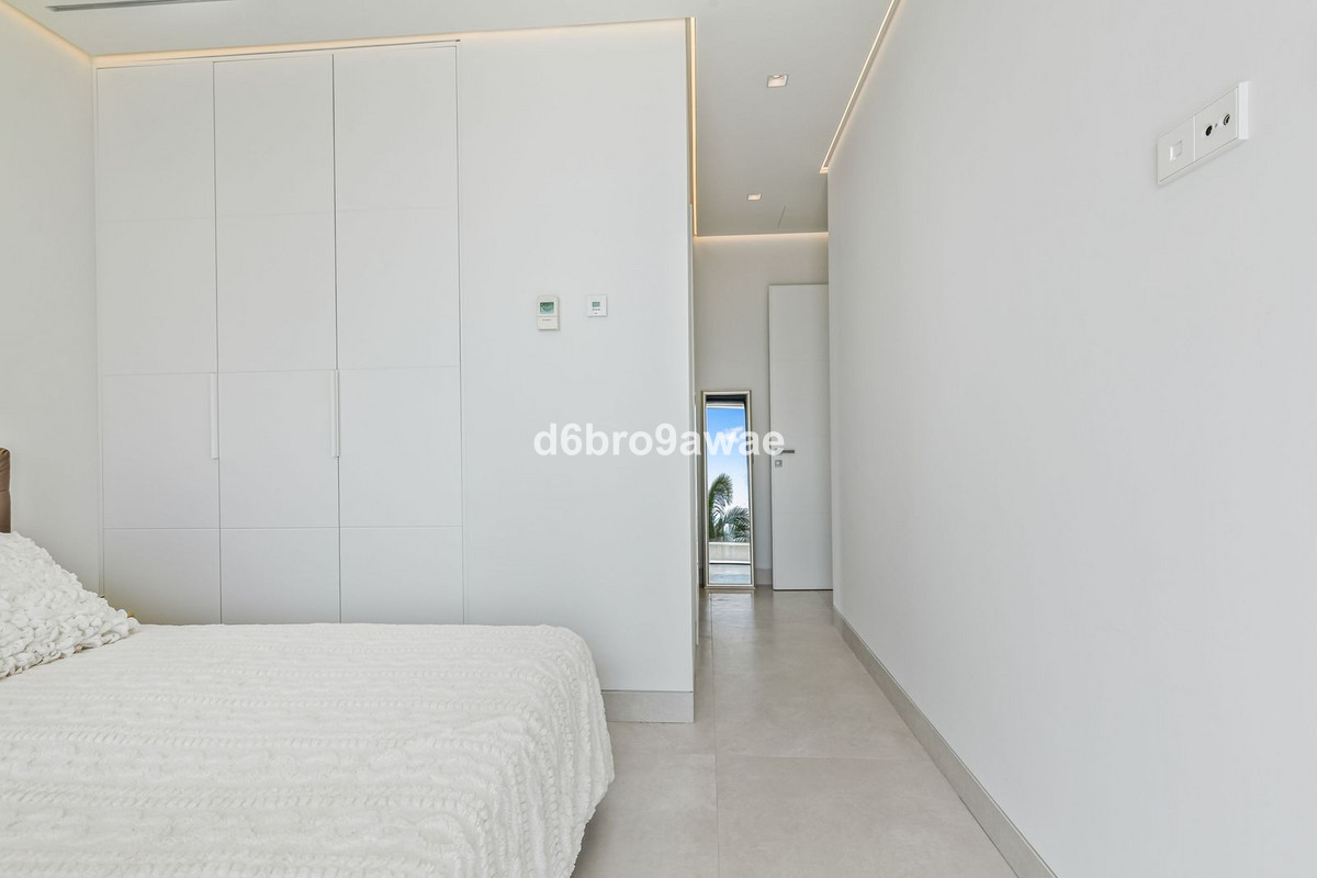 Property main view 44