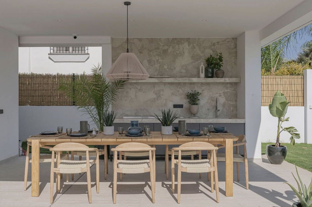 Appartement te koop in Marbesa | 6 slaapkamers H5372968