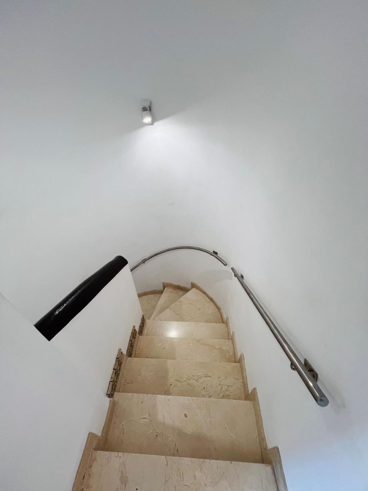 Huis te koop in Marbesa | 2 slaapkamers H5394928