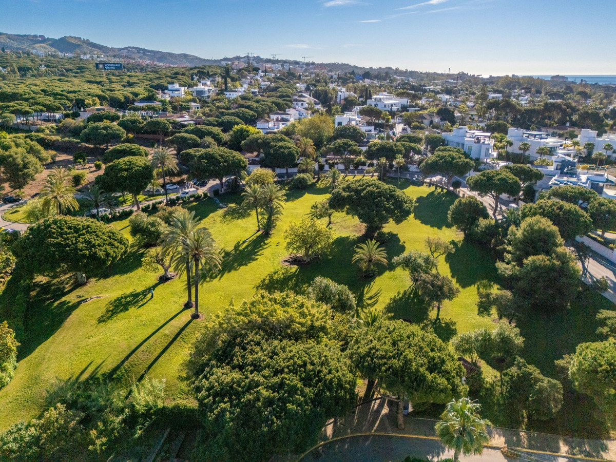Huis te koop in Marbesa | 4 slaapkamers H5410237