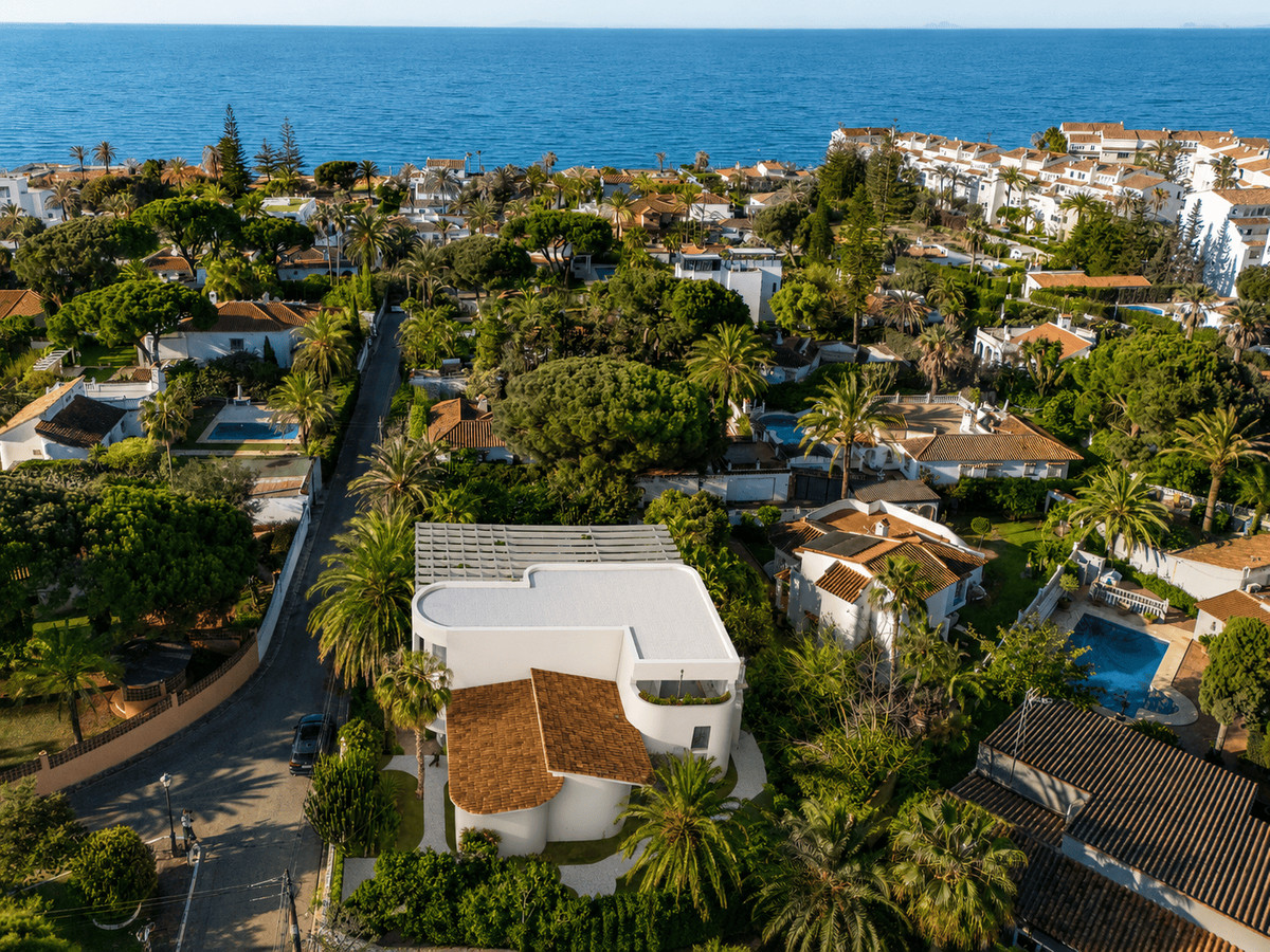 Huis te koop in Marbesa | 4 slaapkamers H5410237
