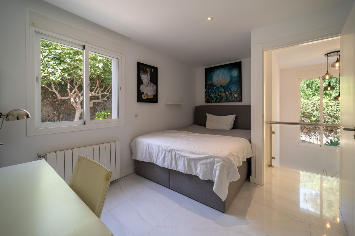 Property main view 23